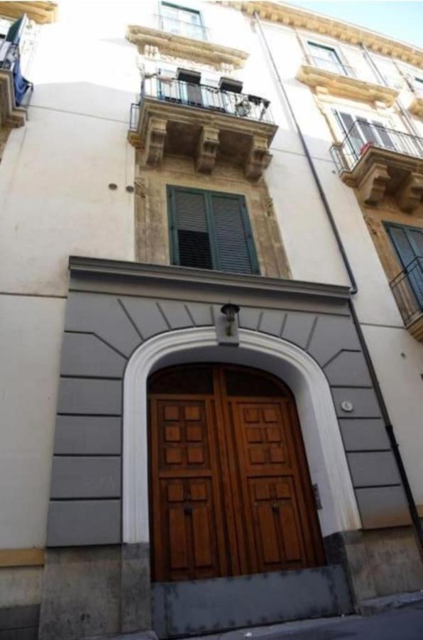 Ballarhouse Palermo Dış mekan fotoğraf